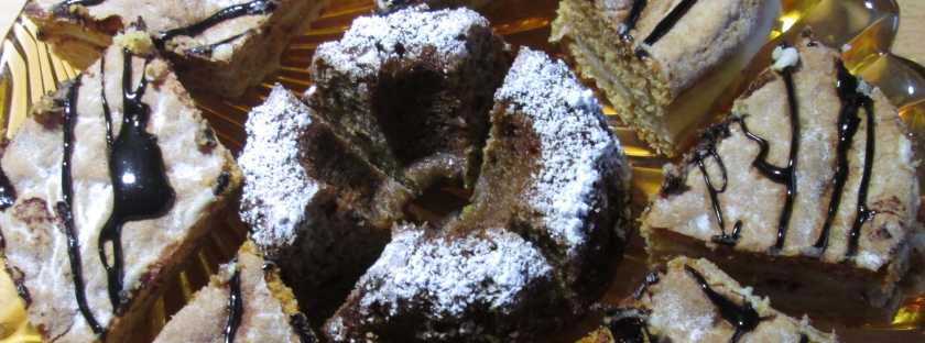 Georgische Rezepte - Kuchen und Desserts - Nussplätzchen Tschurtschela Napoleoni Desserts Süssspeisen Kuchen Nachtische Gebäck Buttercreme - Küche in Georgien